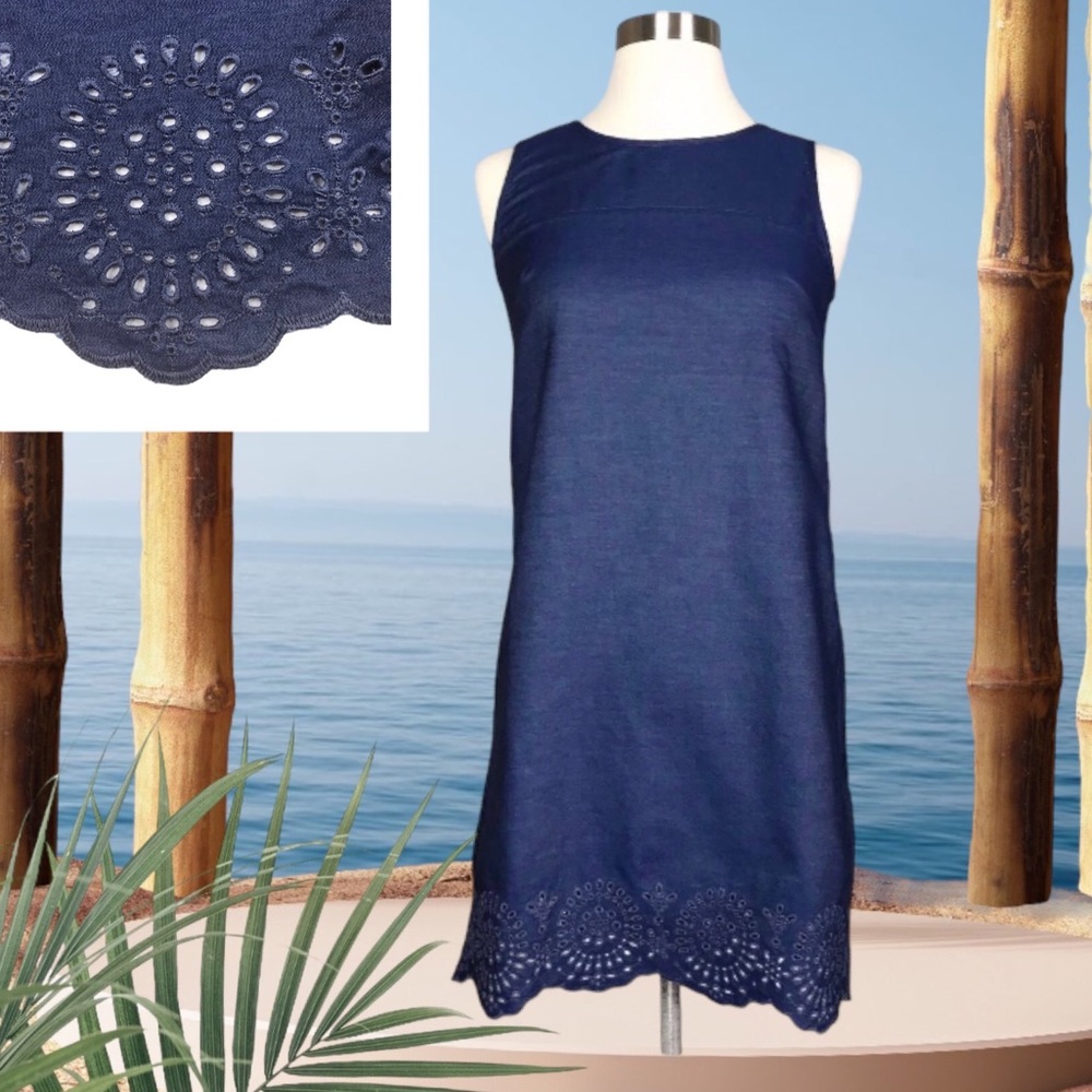 French Connection Cotton Eyelet Trim Dress SZ 0 Embroidery Chambray Sundress